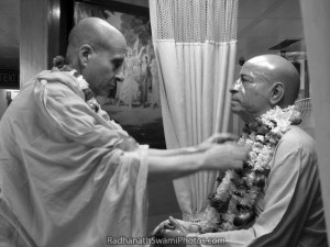 Radhanath-Swami-Garlanding-The-Deity-Of-Srila-Prabhupada